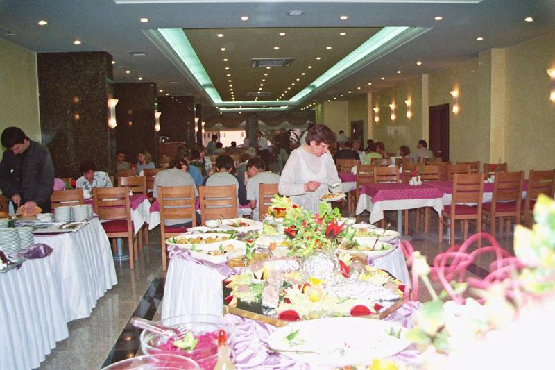 Kayhanbey Hotel Kusadasi Bagian luar foto
