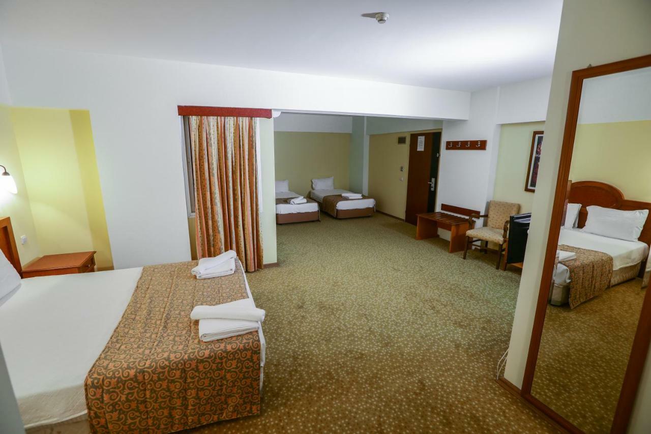Kayhanbey Hotel Kusadasi Bagian luar foto